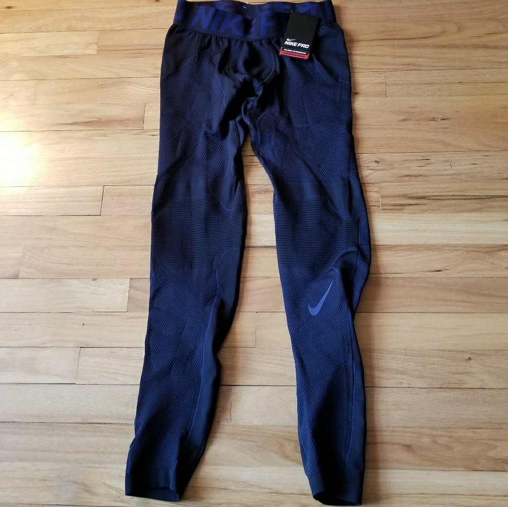 Nike Pro Hyperwarm Max Therma Training Tights
